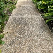 house-washing-and-sidewalk-cleaning-in-germantown-hills-il 0