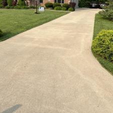 Reviving-Surfaces-in-Germantown-Hills-Expert-Power-Washing-for-Driveway-and-Sidewalk-Cleaning 1